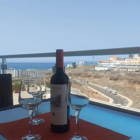 With View, Wifi And Pool In * Arguineguin