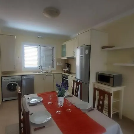 With View, Wifi And Pool In Arguineguin