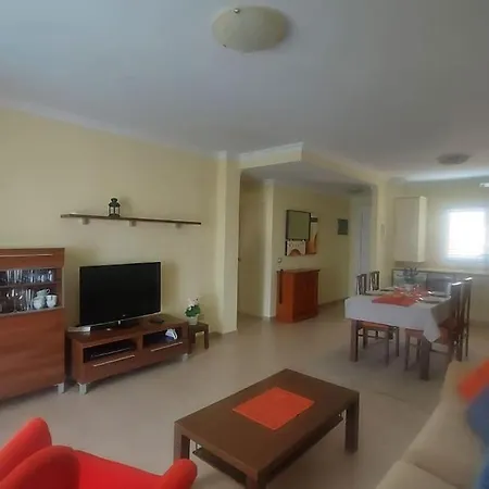 With View, Wifi And Pool In